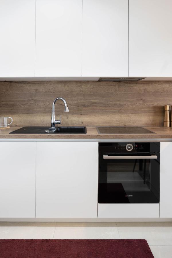 Stylish 2Bdr Apartment- Free Garage Zagrzeb Zewnętrze zdjęcie