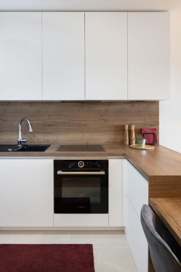 Stylish 2Bdr Apartment- Free Garage Zagrzeb Zewnętrze zdjęcie