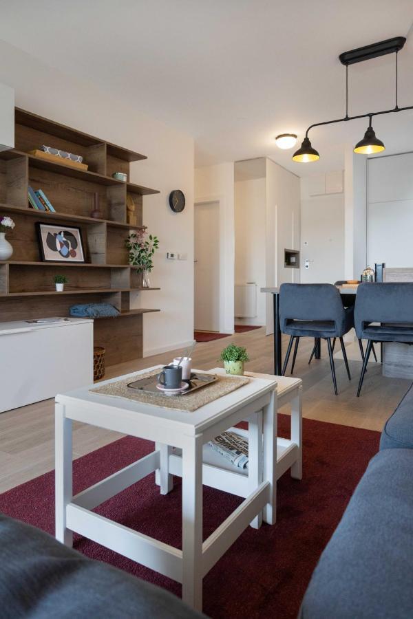 Stylish 2Bdr Apartment- Free Garage Zagrzeb Zewnętrze zdjęcie
